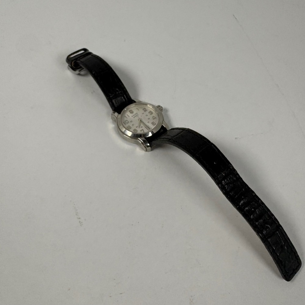 Victorinox Swiss Army Watch Womens 241058 Black Leather Silver Dial Officers